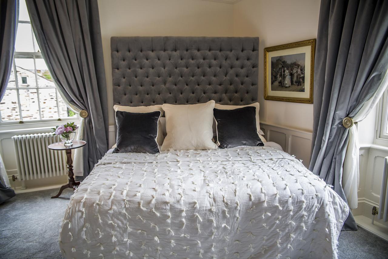 The Coach & Horses Inn Bolton by Bowland ภายนอก รูปภาพ